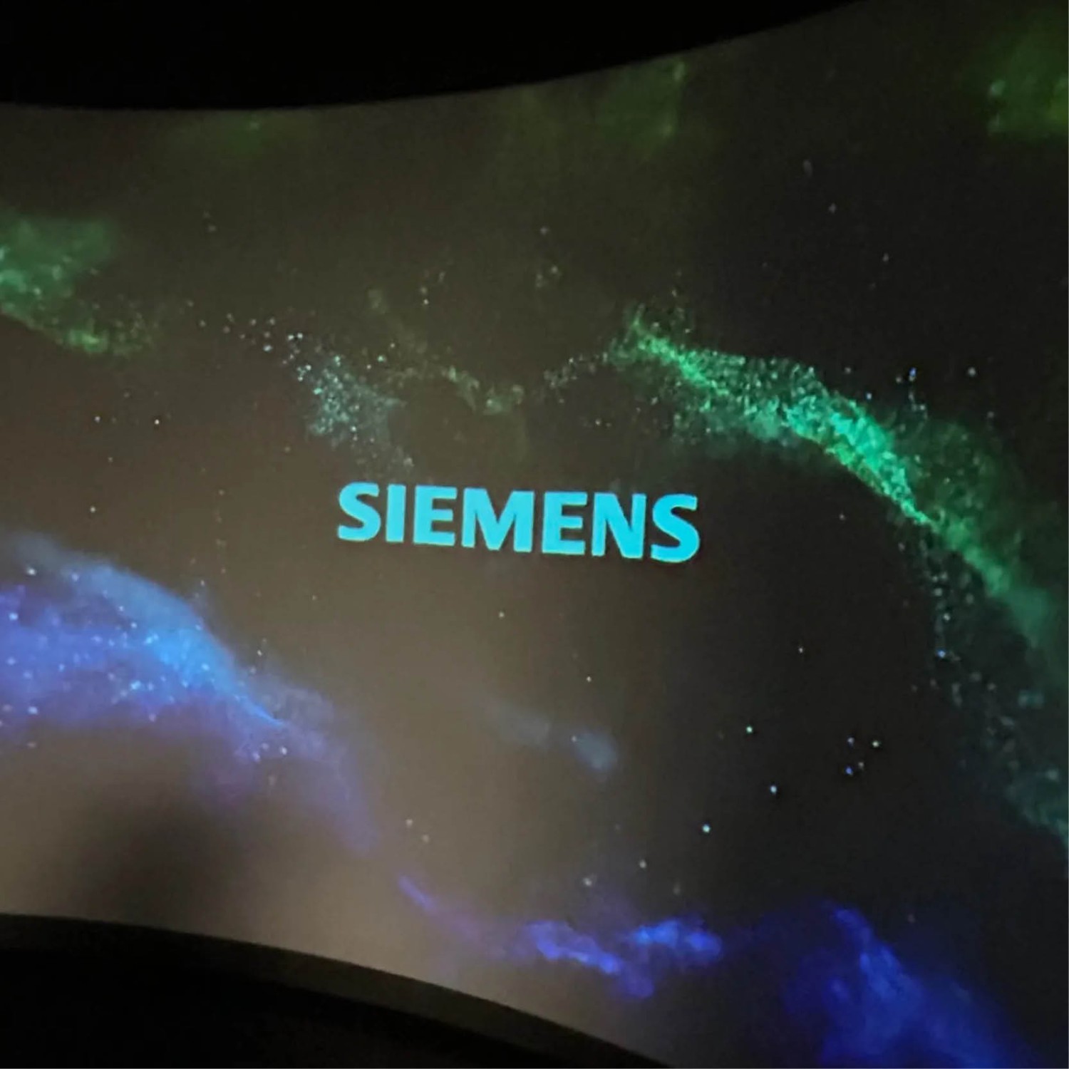Siemens - Siemens Digital Experience Center